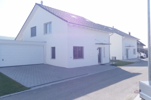 Kategorie: 11 Einfamilienhäuser, Felben-Wellhausen Kategorie: 11 Einfamilienhäuser, Felben-Wellhausen